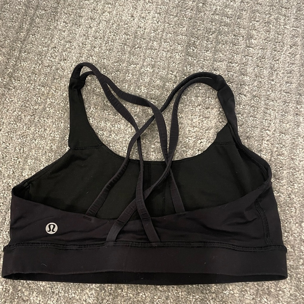 Black Lululemon energy bra size 6